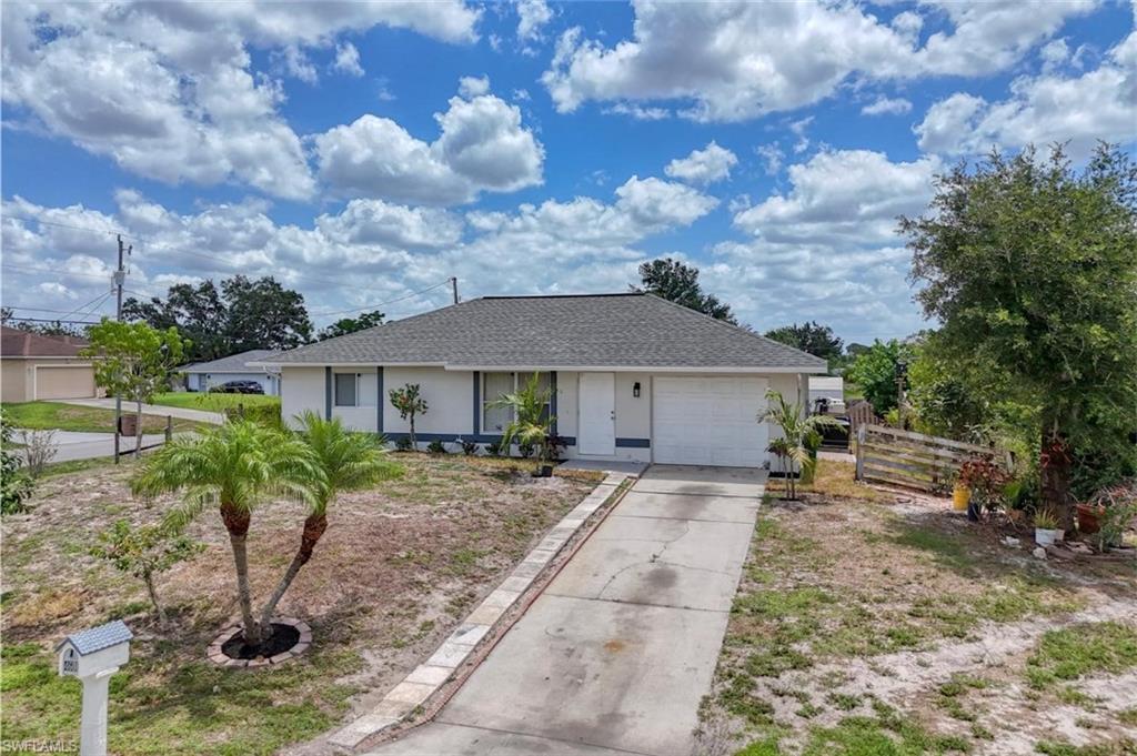 LEHIGH ACRES - Residential