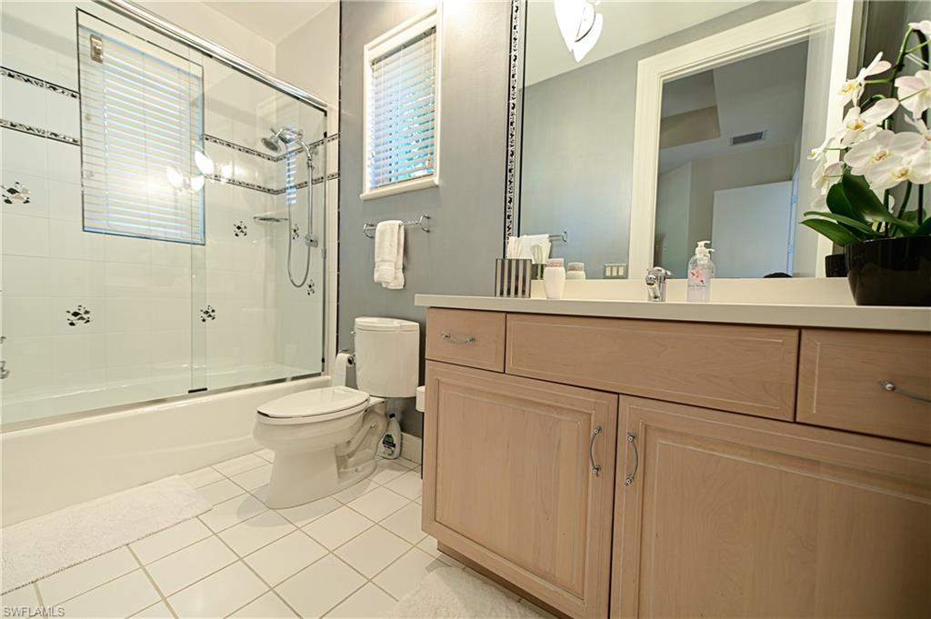 SOUTHPORT ON THE BAY - Residential