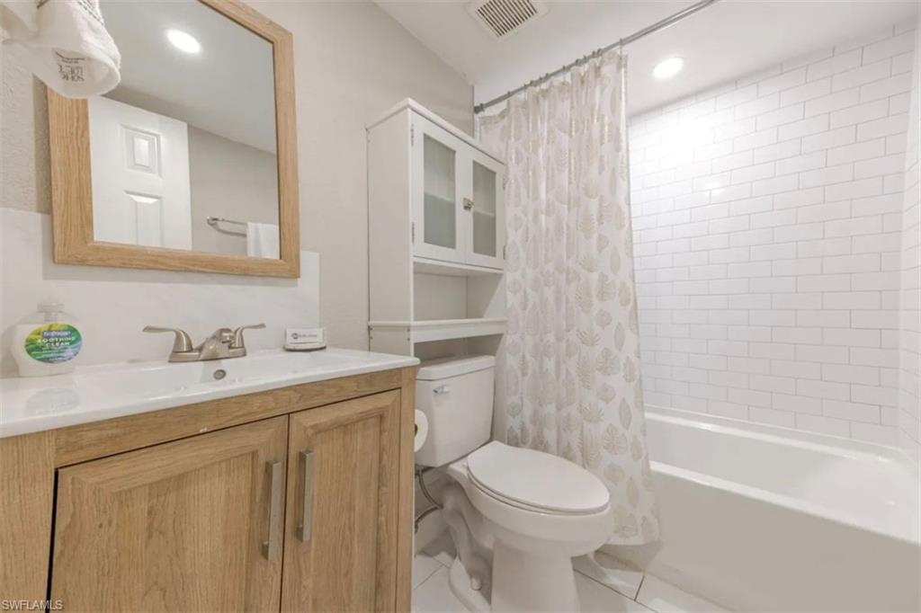 ABACO BAY - Residential Lease