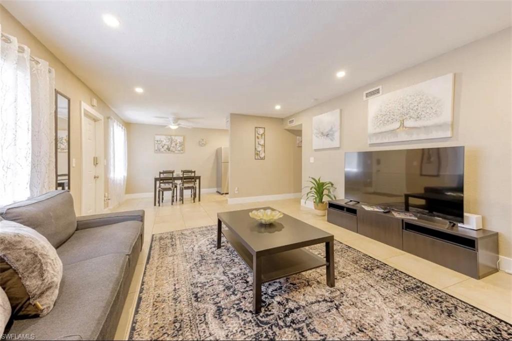 ABACO BAY - Residential Lease