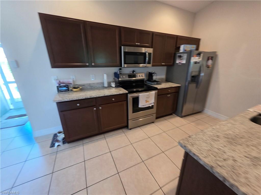 CAPE CORAL - Residential Lease