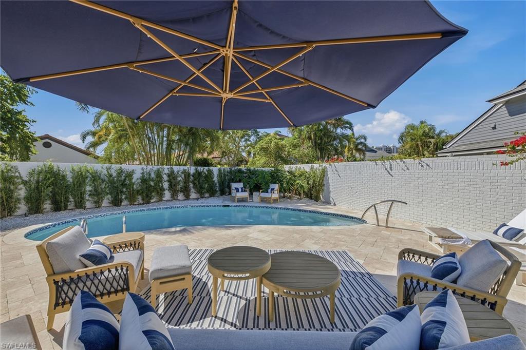 BRIDGE WAY VILLAS - Residential