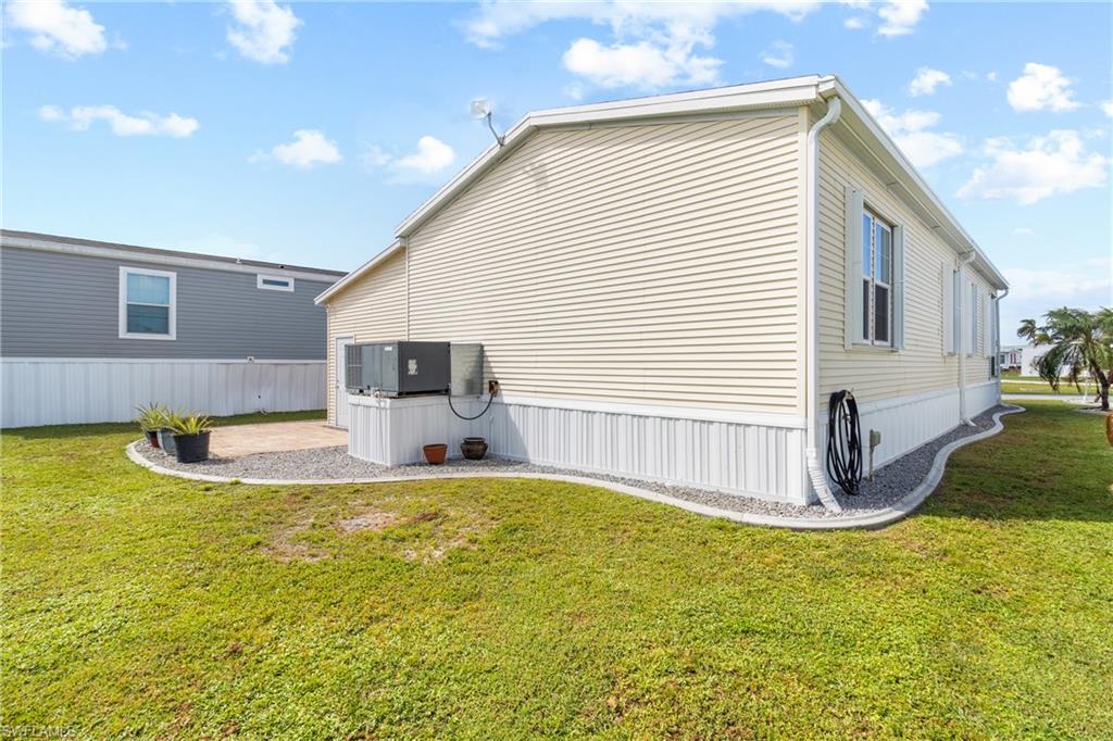 THUNDERBIRD MOBILE HOMES - Residential