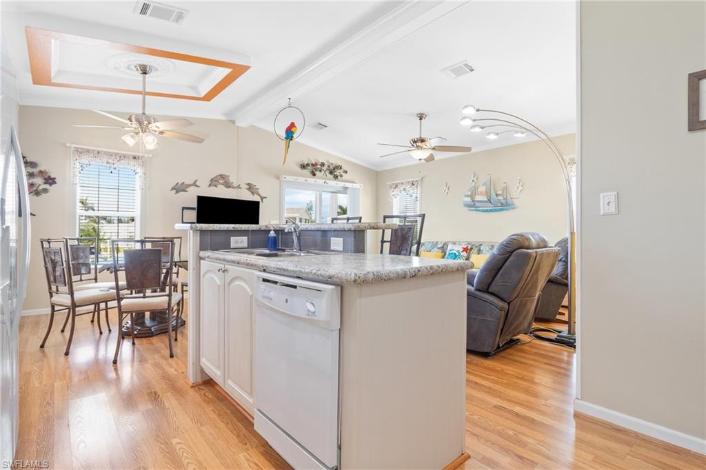 THUNDERBIRD MOBILE HOMES - Residential