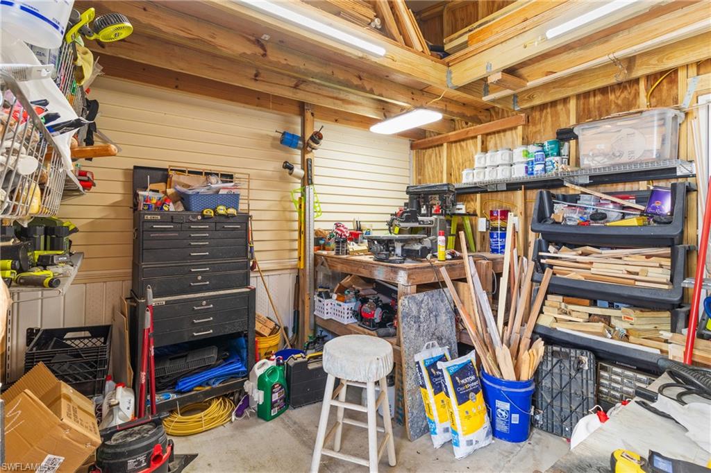 THUNDERBIRD MOBILE HOMES - Residential