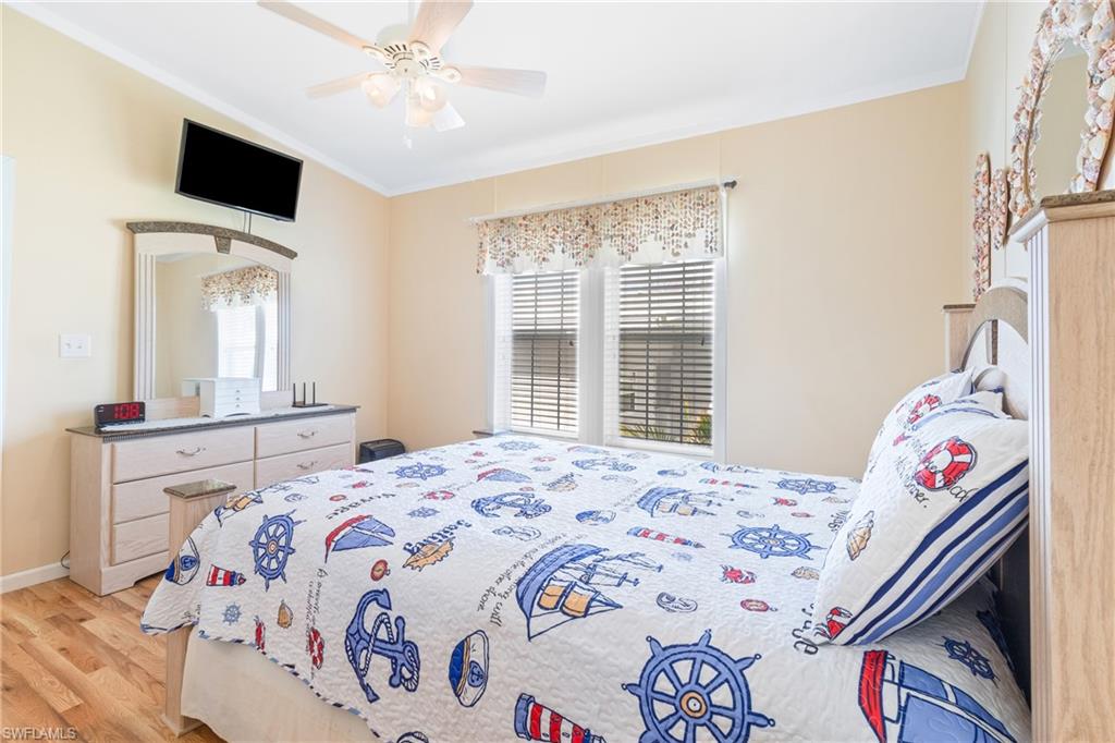 THUNDERBIRD MOBILE HOMES - Residential