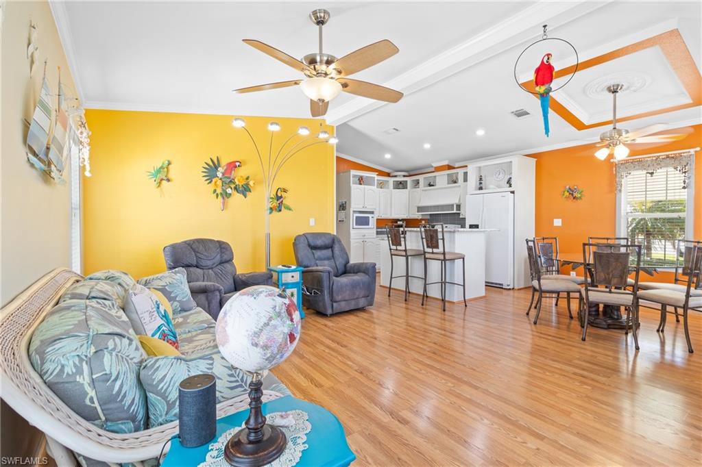 THUNDERBIRD MOBILE HOMES - Residential