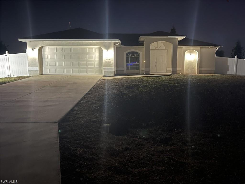 CAPE CORAL - Residential