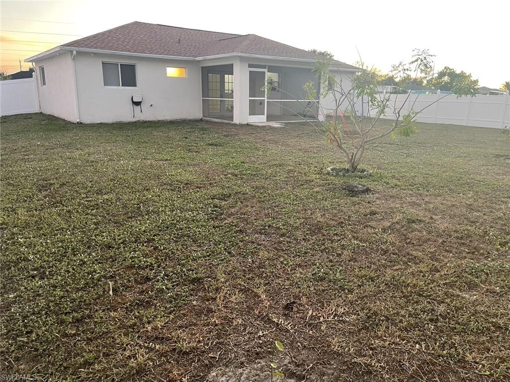 CAPE CORAL - Residential