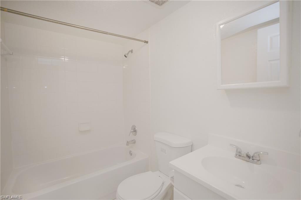 ABACO BAY - Residential Lease