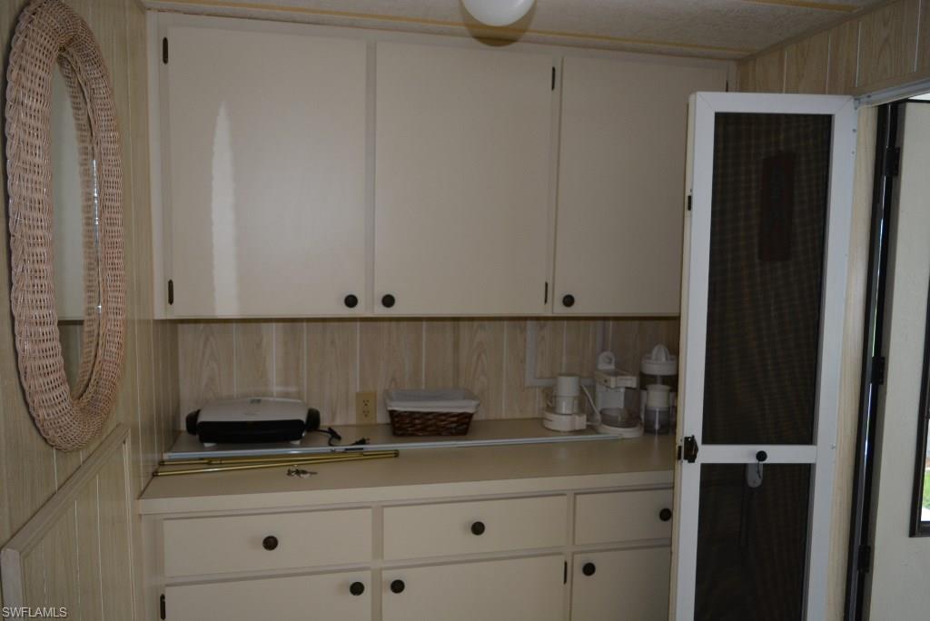 LAKE FAIRWAYS COUNTY CLUB - Residential