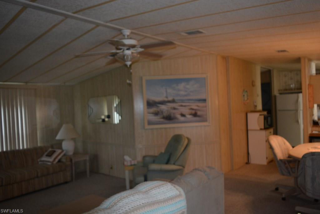 LAKE FAIRWAYS COUNTY CLUB - Residential