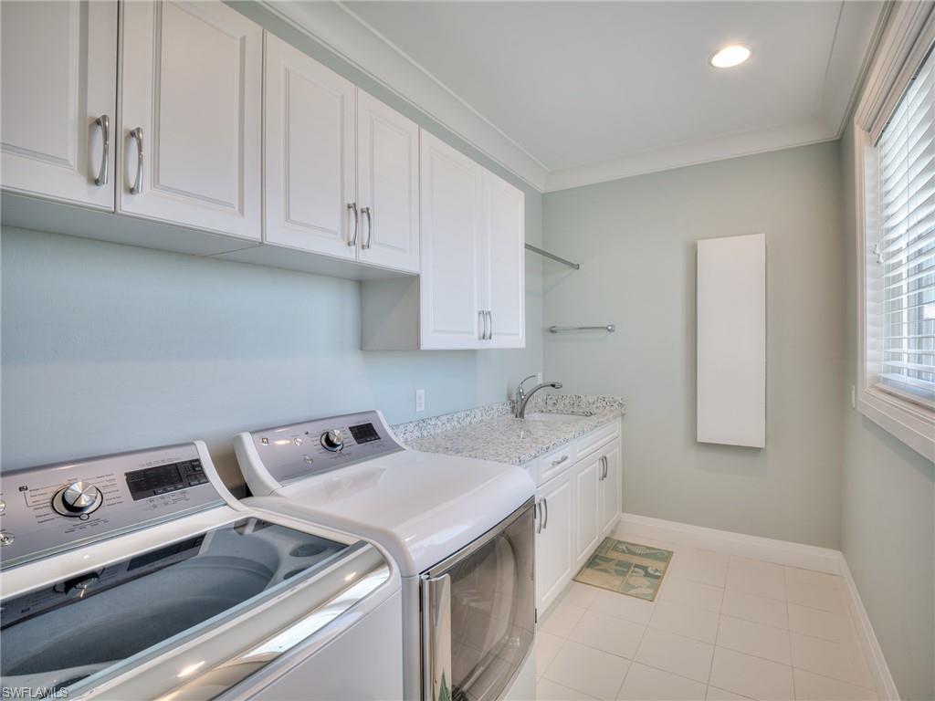 HILLS T.P. - Residential