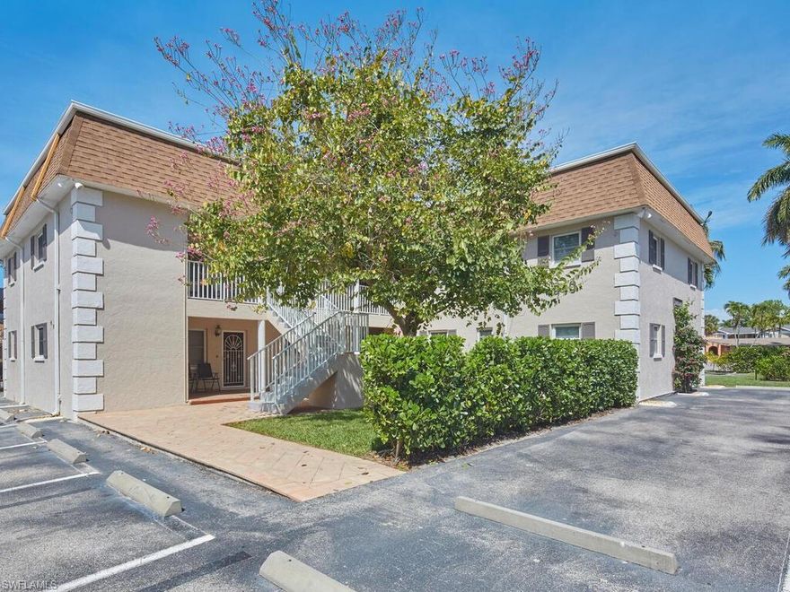 Experience the charm of living in the heart of Olde Naples, just a short three blocks from the pristine white sand beaches and the Gulf. This remarkable condo, situated on the second floor, features two bedrooms and one bathroom, making it an inviting retreat. The interior boasts abundant natural light, creating a bright and airy atmosphere throughout the home. It seamlessly blends modern and elegant design, enhanced by tasteful decor and exquisite finishes. The kitchen is equipped with custom wood cabinetry, stone countertops, and stainless steel appliances. Both bedrooms offer ample closet space and natural light, while the condo is conveniently located just steps away from the communal laundry facilities. Chatelaine is a charming building comprising only ten units and residents can also enjoy a community BBQ grill. The property is in close proximity to the shops on 5th Avenue South and 3rd Street South, as well as fine dining establishments.