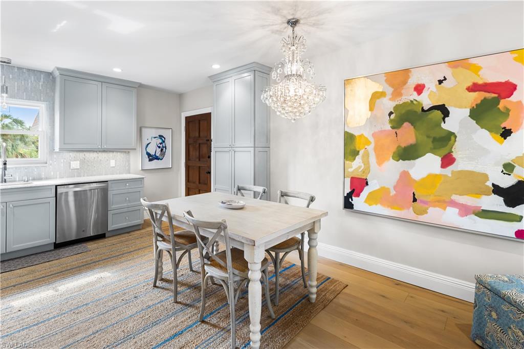 CHATELAINE - Residential