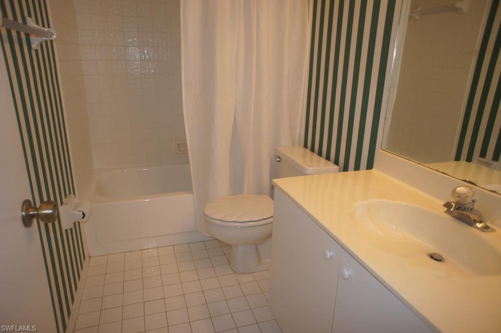 CALOOSA ISLES II CONDO - Residential