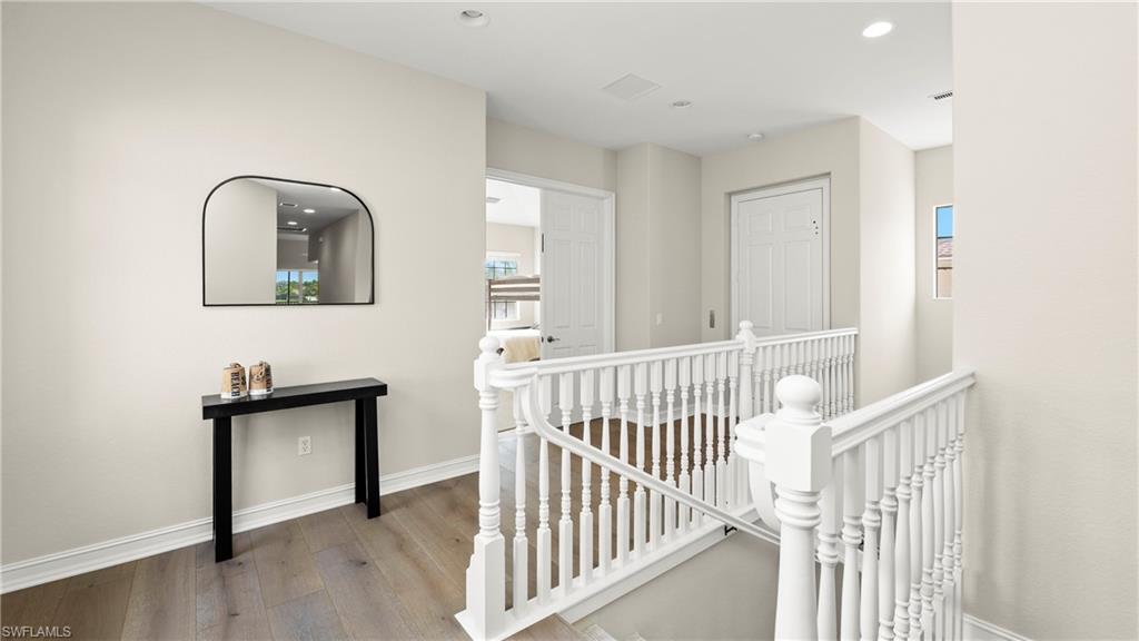 CHAMPIONS - Residential