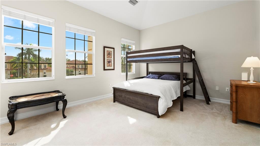 CHAMPIONS - Residential