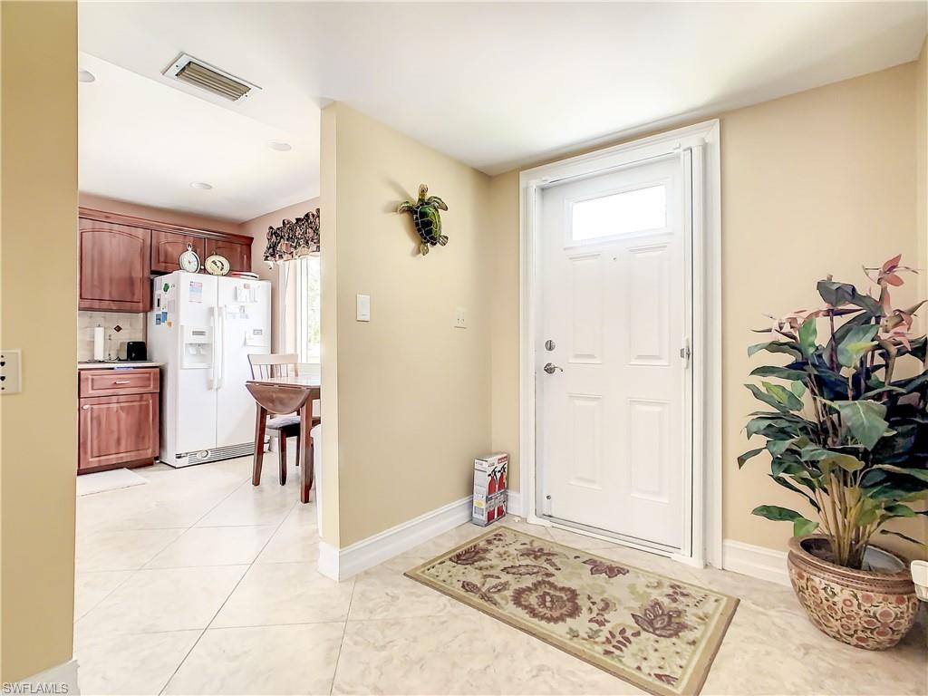 GLADES COUNTRY CLUB - Residential