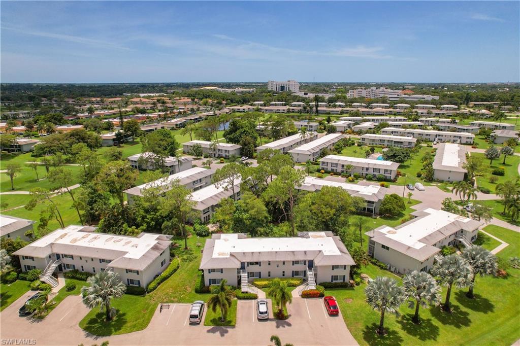 GLADES COUNTRY CLUB - Residential