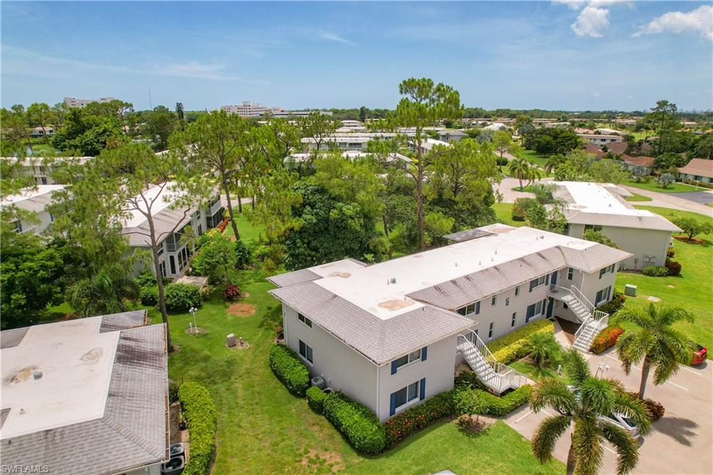 GLADES COUNTRY CLUB - Residential