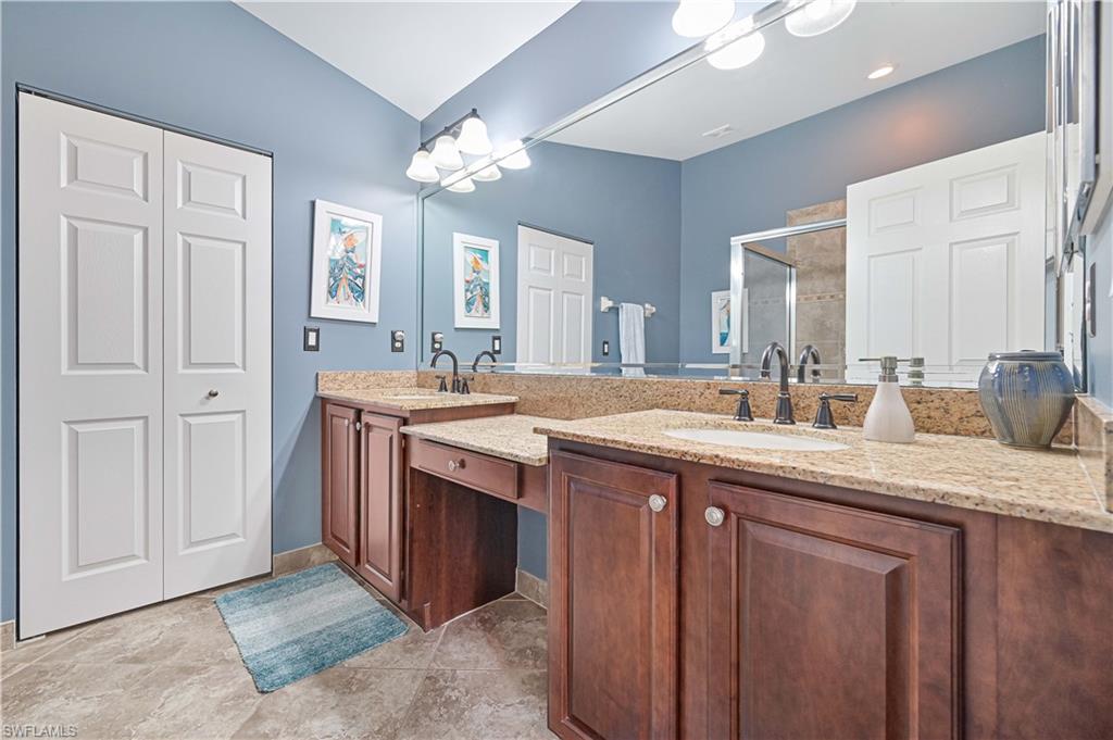 BOTANICA LAKES - Residential