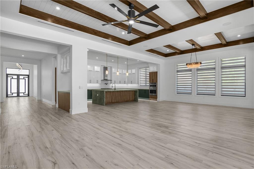 OAKES ESTATES - Residential