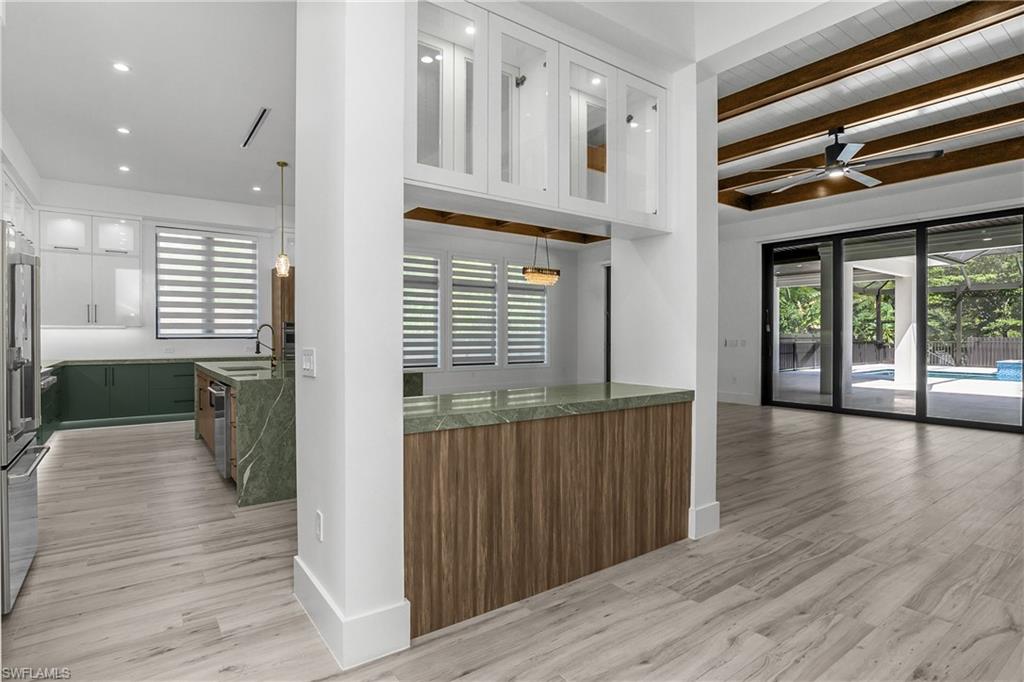 OAKES ESTATES - Residential