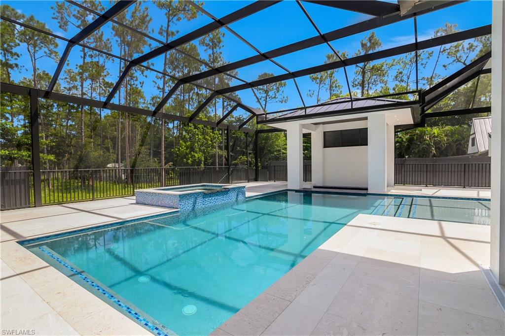 OAKES ESTATES - Residential