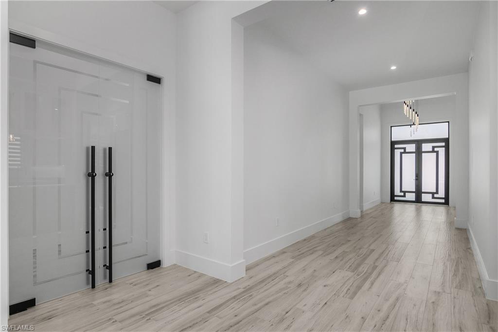 OAKES ESTATES - Residential