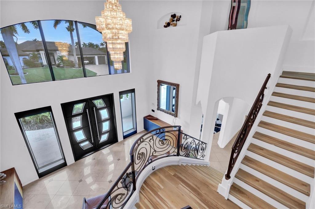 CAPE ROYAL - Residential