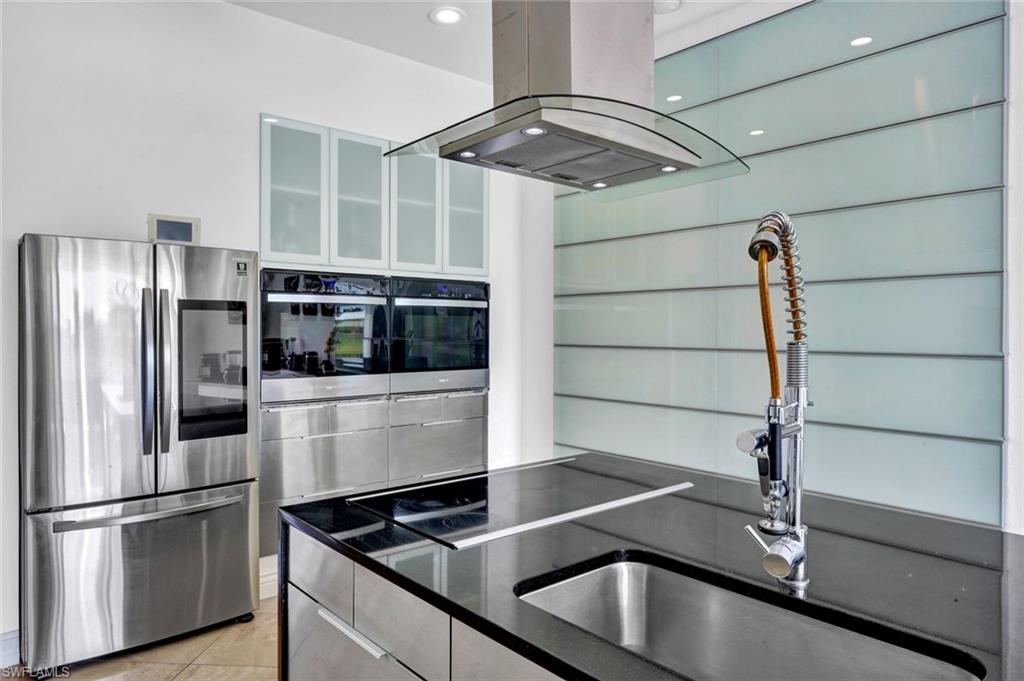 CAPE ROYAL - Residential