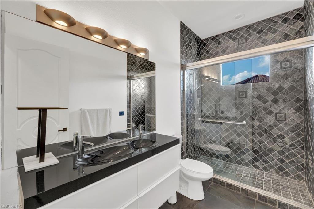 CAPE ROYAL - Residential