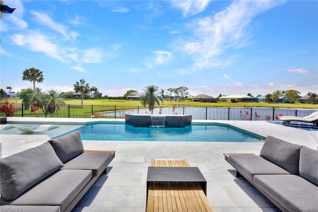 CAPE ROYAL - Residential
