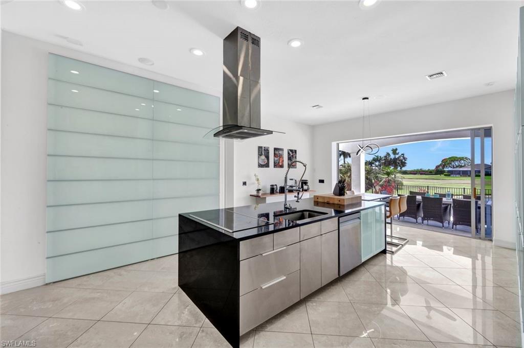 CAPE ROYAL - Residential