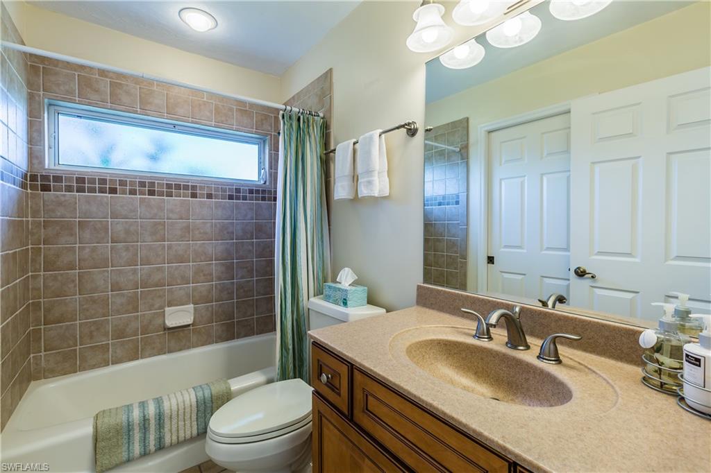 MARCO BEACH - Residential