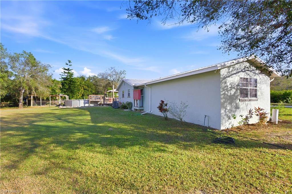 NORTH FORT MYERS - Residential