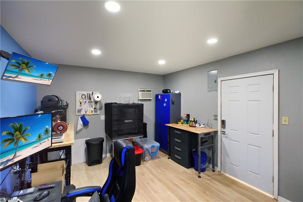 NORTH FORT MYERS - Residential