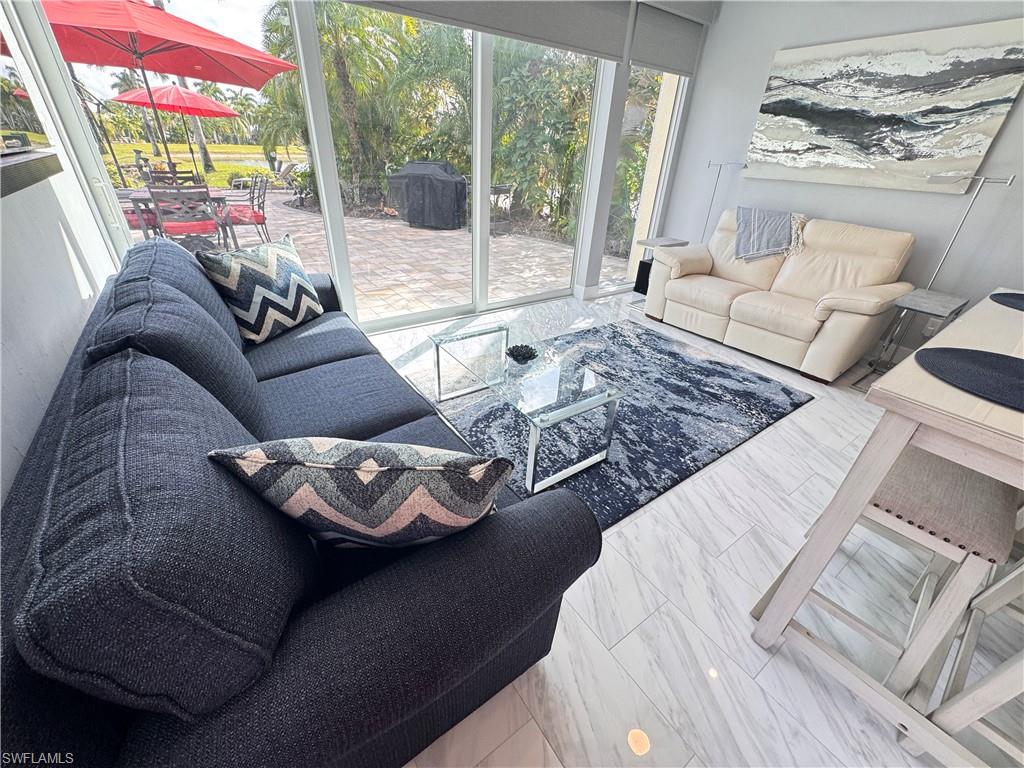 RIVERBEND MOTORCOACH RESORT - Land