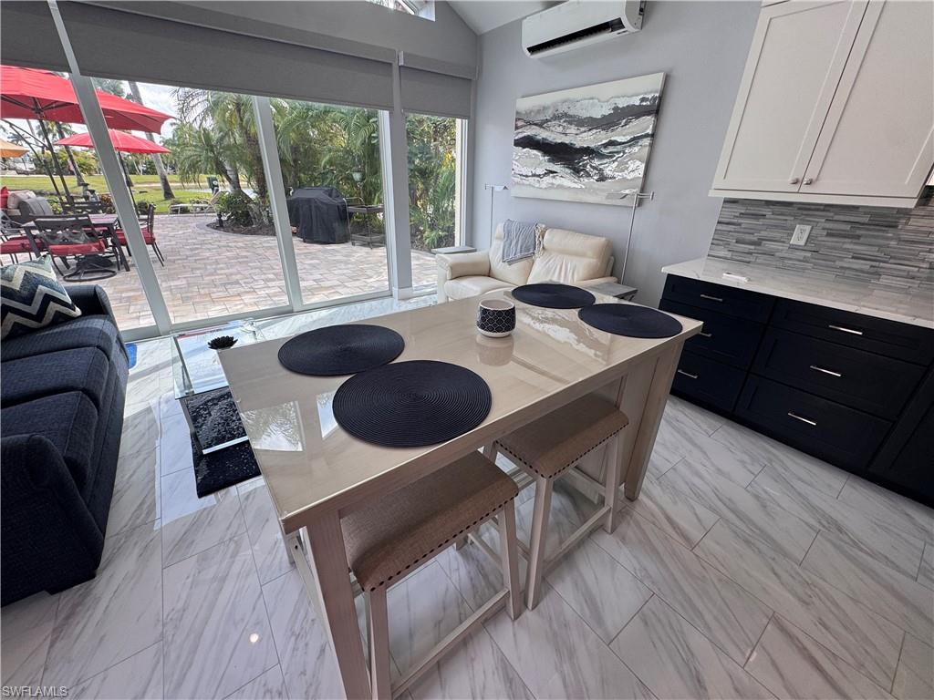 RIVERBEND MOTORCOACH RESORT - Land