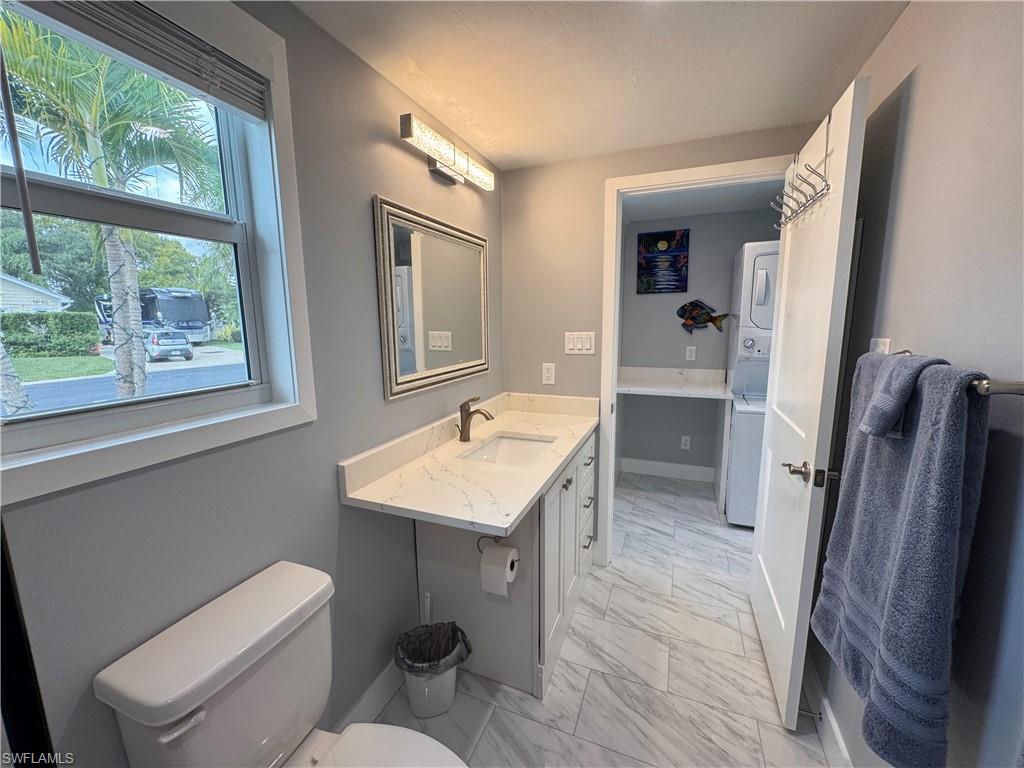 RIVERBEND MOTORCOACH RESORT - Land