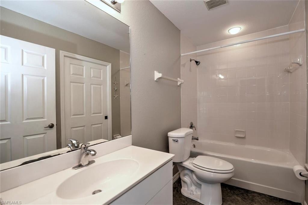 KINGS GREEN - Residential