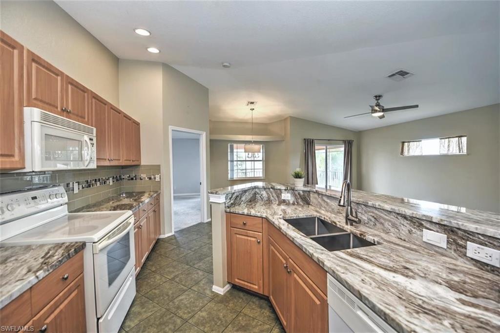 KINGS GREEN - Residential