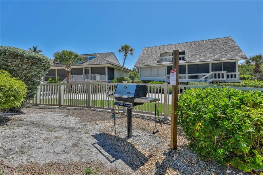 BEACH HOMES - Residential