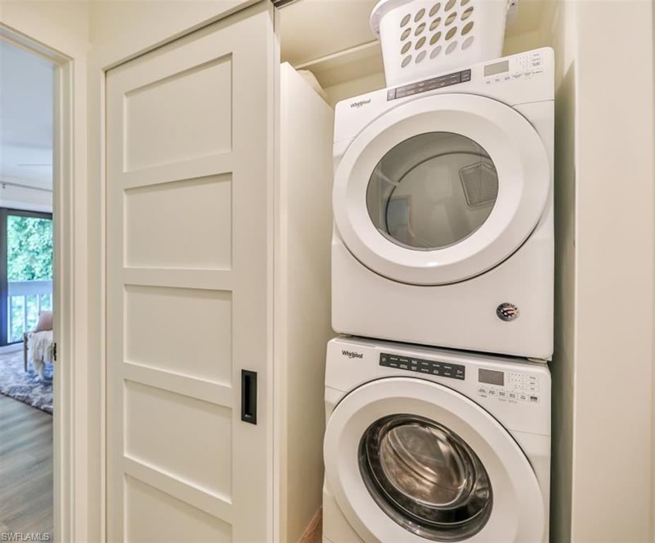 BEACH HOMES - Residential