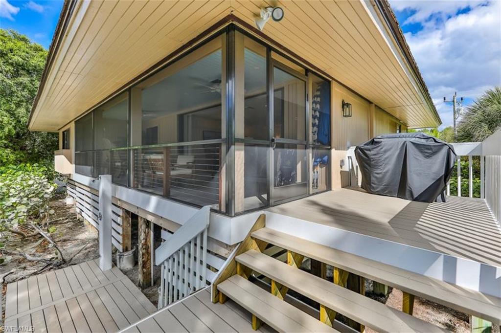 BEACH HOMES - Residential