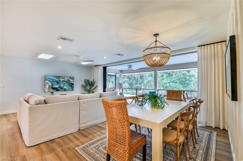 BEACH HOMES - Residential