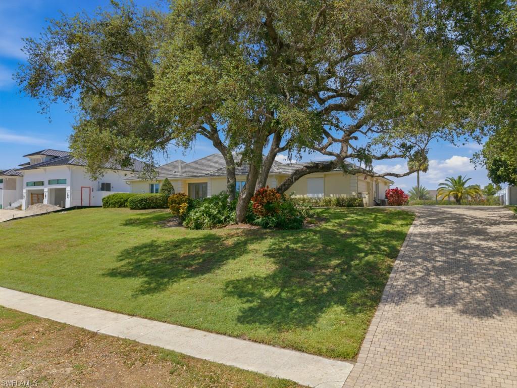 MARCO BEACH - Residential