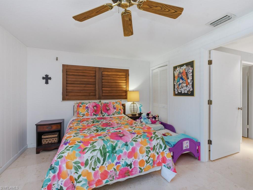 MARCO BEACH - Residential