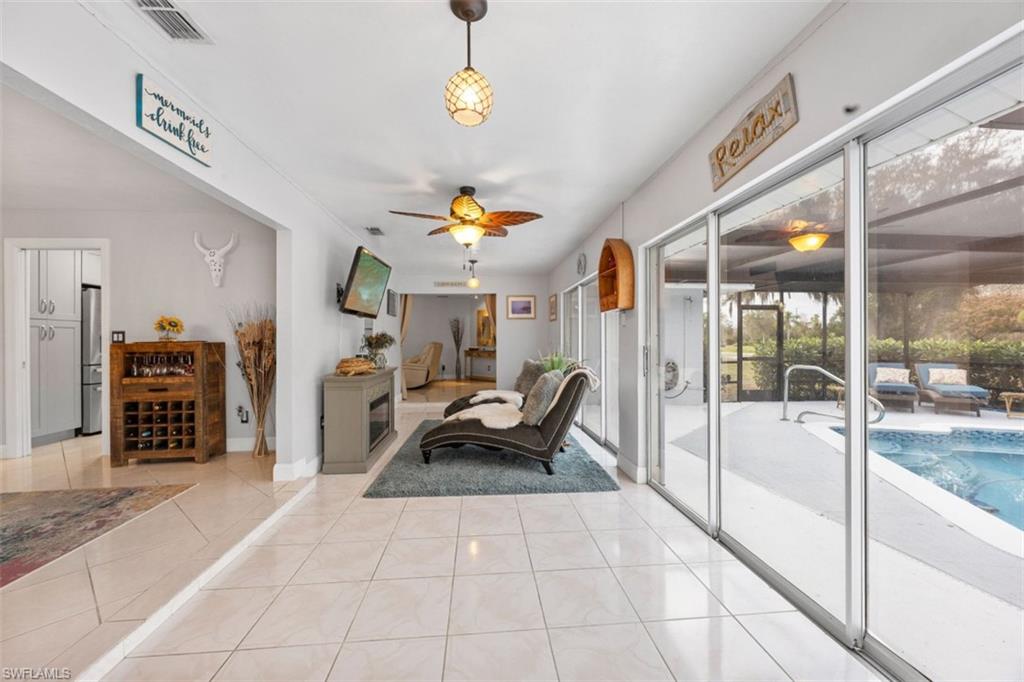 KINGS BAY ESTATES - Residential